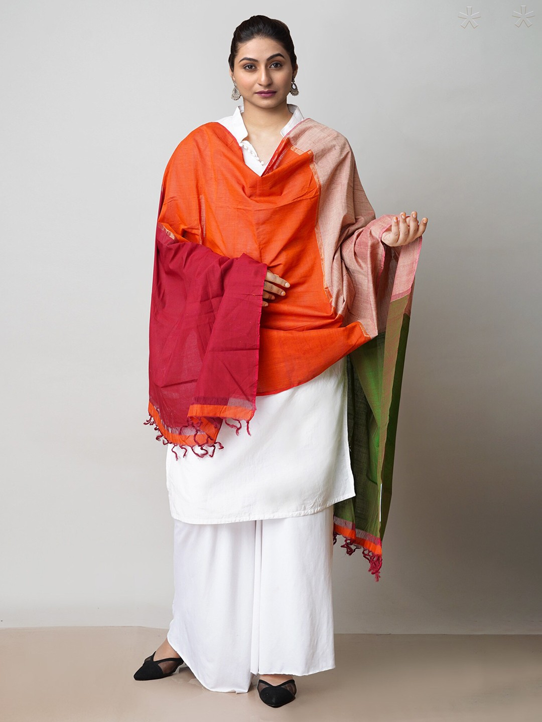 

Unnati Silks Colourblocked Pure Cotton Dupatta With Tasselled, Red
