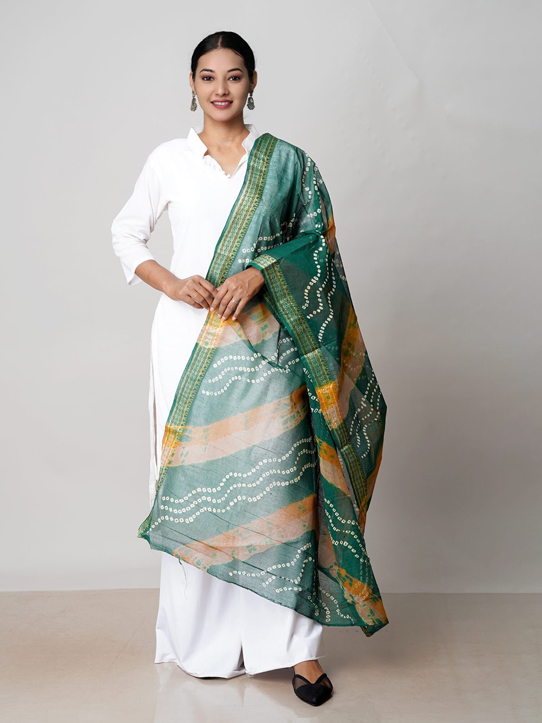 

Unnati Silks Bandhani Printed Pure Cotton Bandhani Dupatta, Green