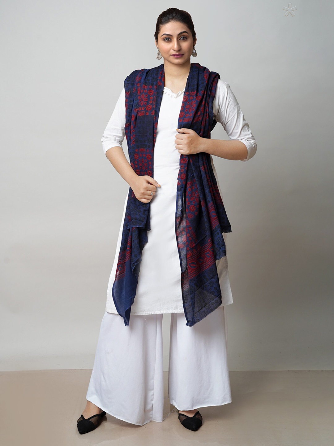 

Unnati Silks Ethnic Motifs Printed Pure Cotton Tie and Dye Dupatta, Blue