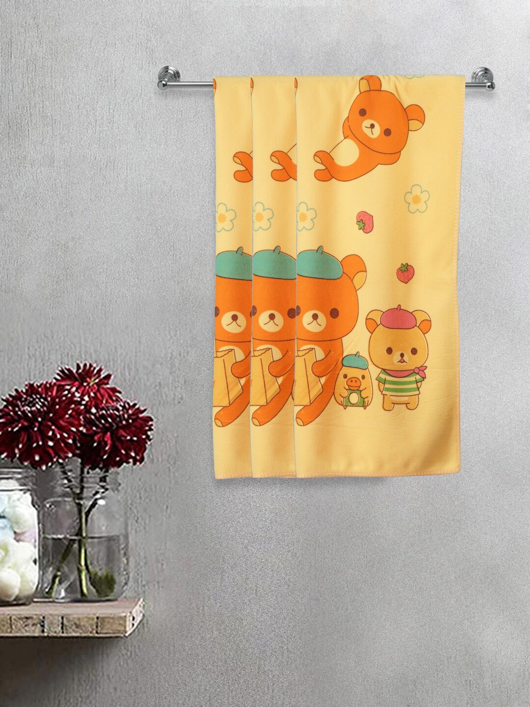 

FABINALIV Kids Yellow 3 Pieces Printed Cotton Bath Towels