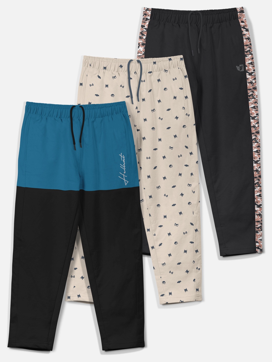 

HELLCAT Boys Pack Of 3 Cotton Printed Track Pants, Black