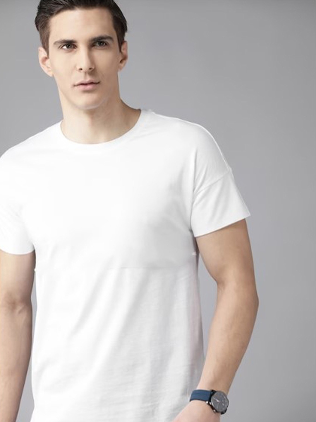 

KAEZRI Men White Polo Collar Pockets T-shirt