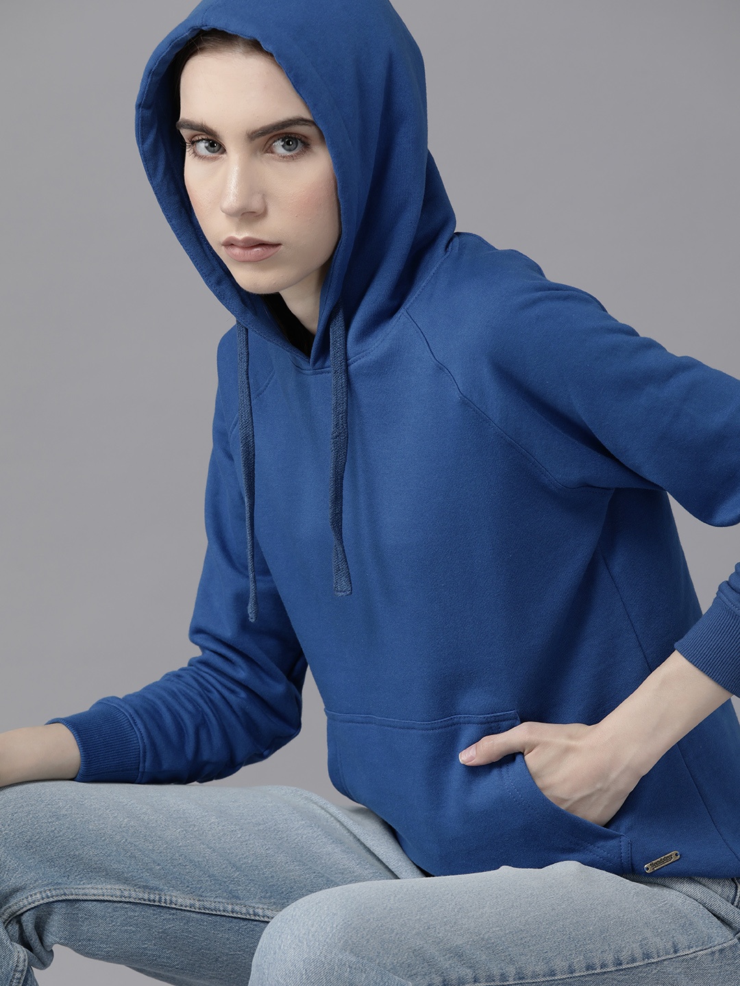 

The Roadster Lifestyle Co. Regular Fit Hooded Sweatshirt, Blue