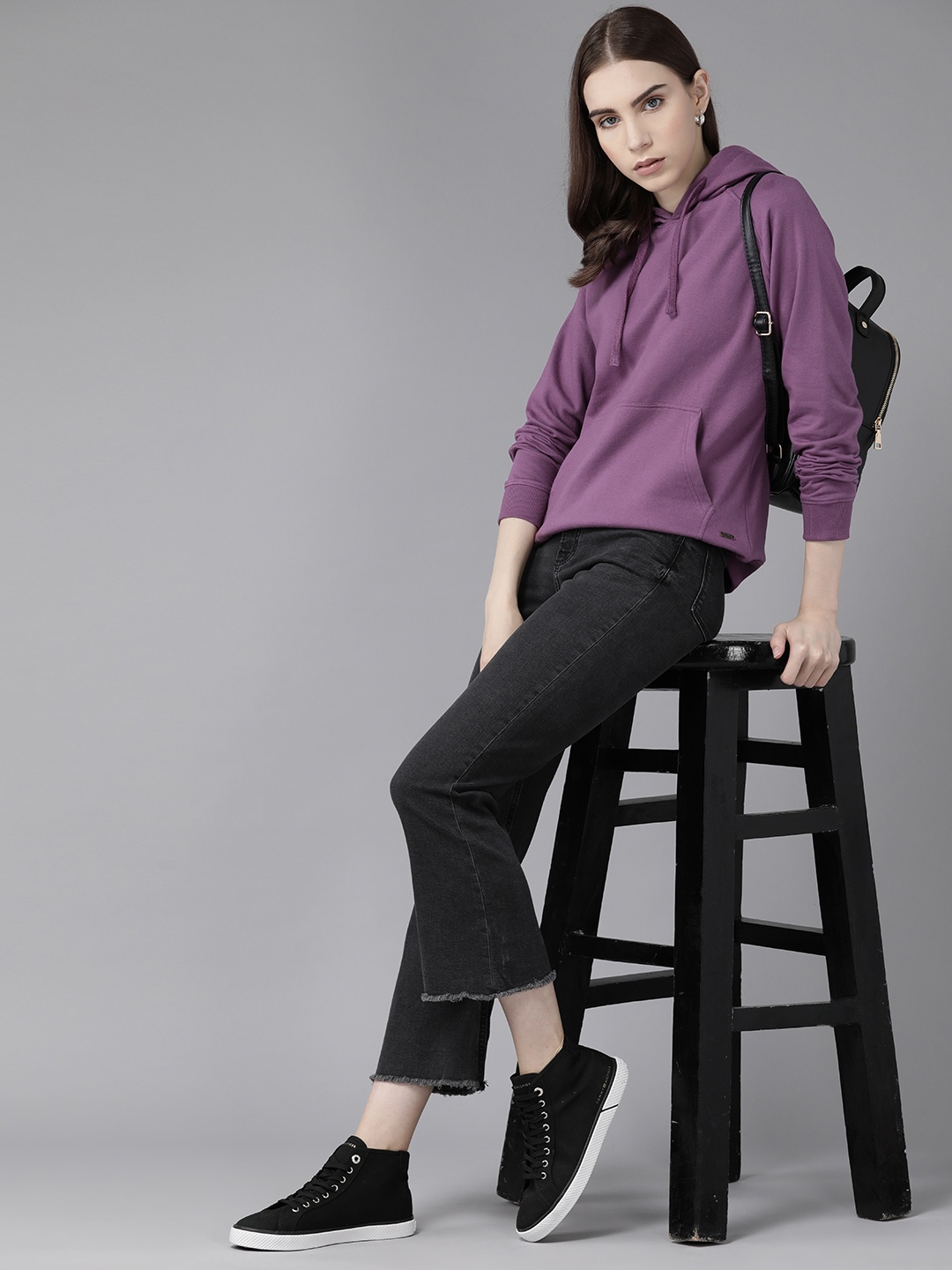 

The Roadster Lifestyle Co. Regular Fit Hooded Sweatshirt, Purple