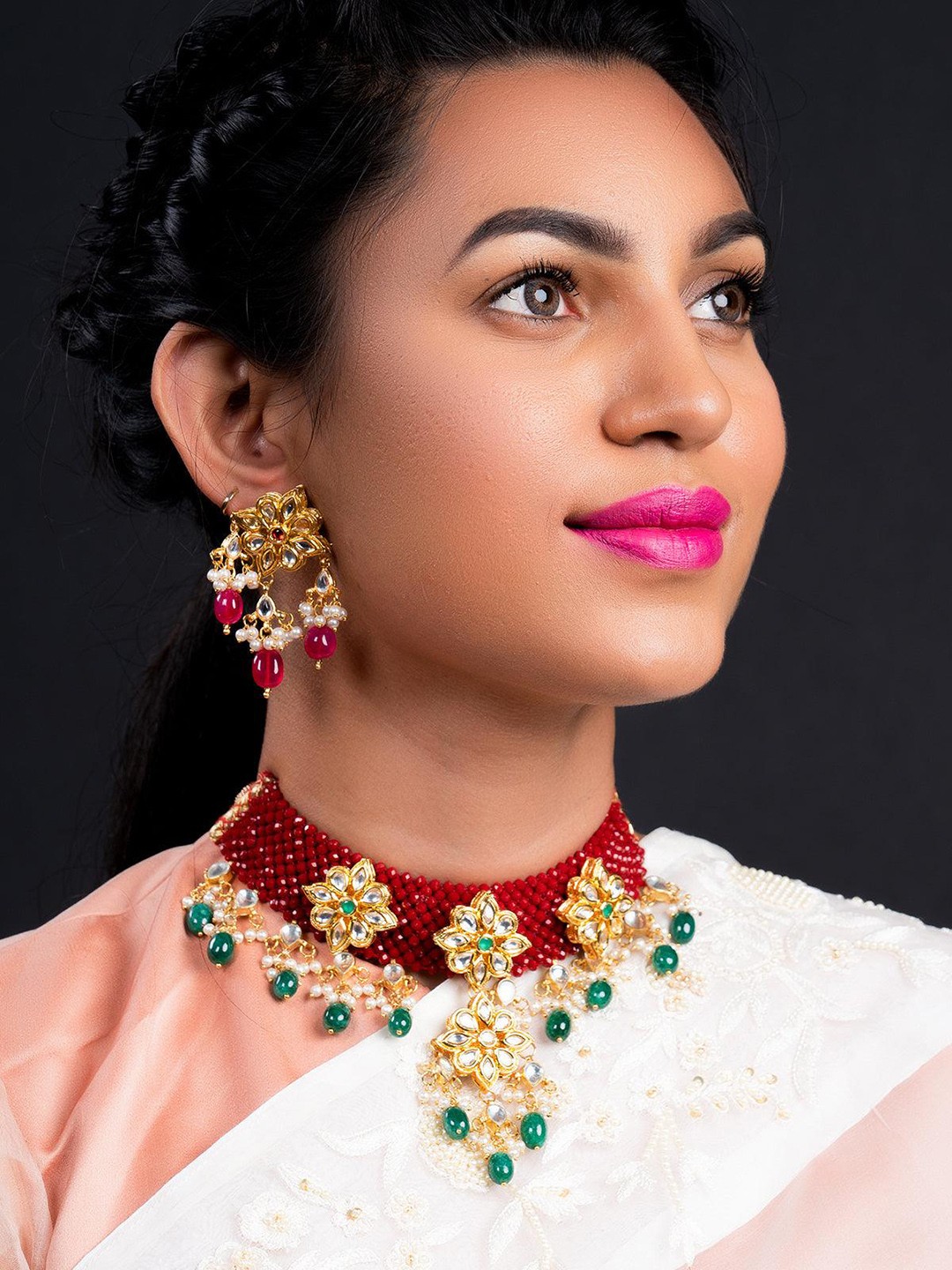 

ODETTE Women Gold-Plated Mani Kundan Studded & Beaded Jewellery Set, Red