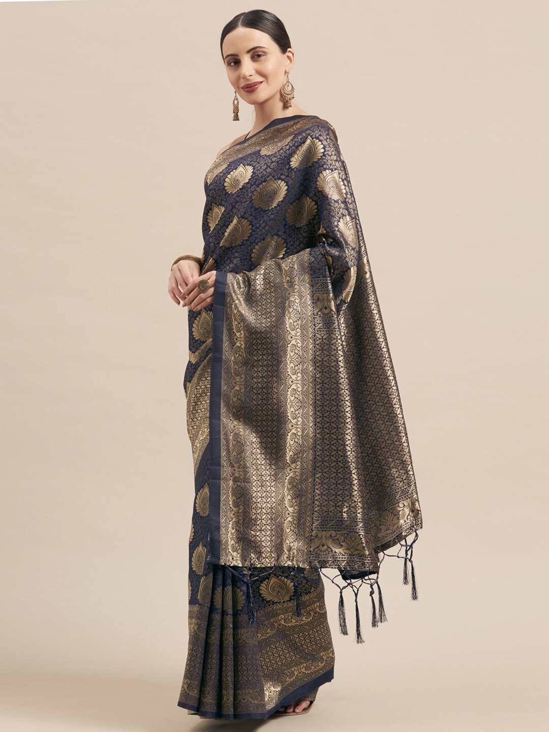 

Ishin Woven Design Silk Blend Fusion Banarasi Saree, Navy blue