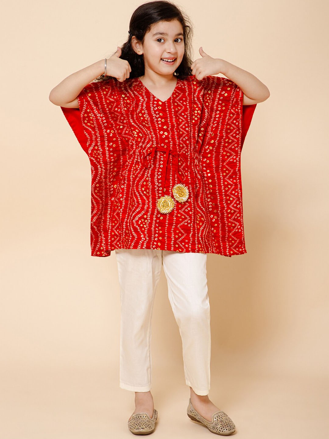 

PICCOLO Girls Bandhani Printed Regular Kaftan Kurti with Trousers, Red