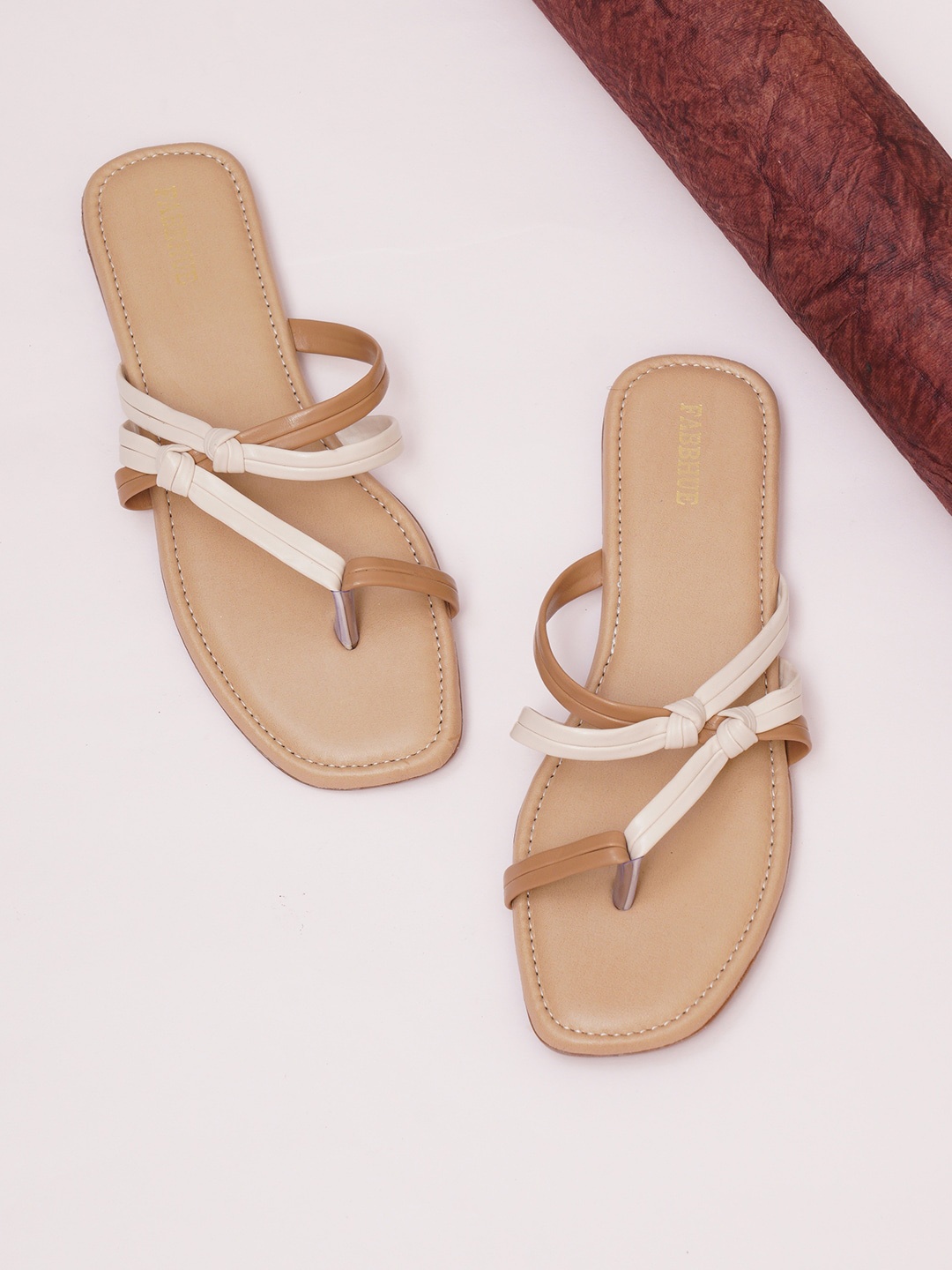 

FABBHUE Knotted Strap One Toe Flats, Tan