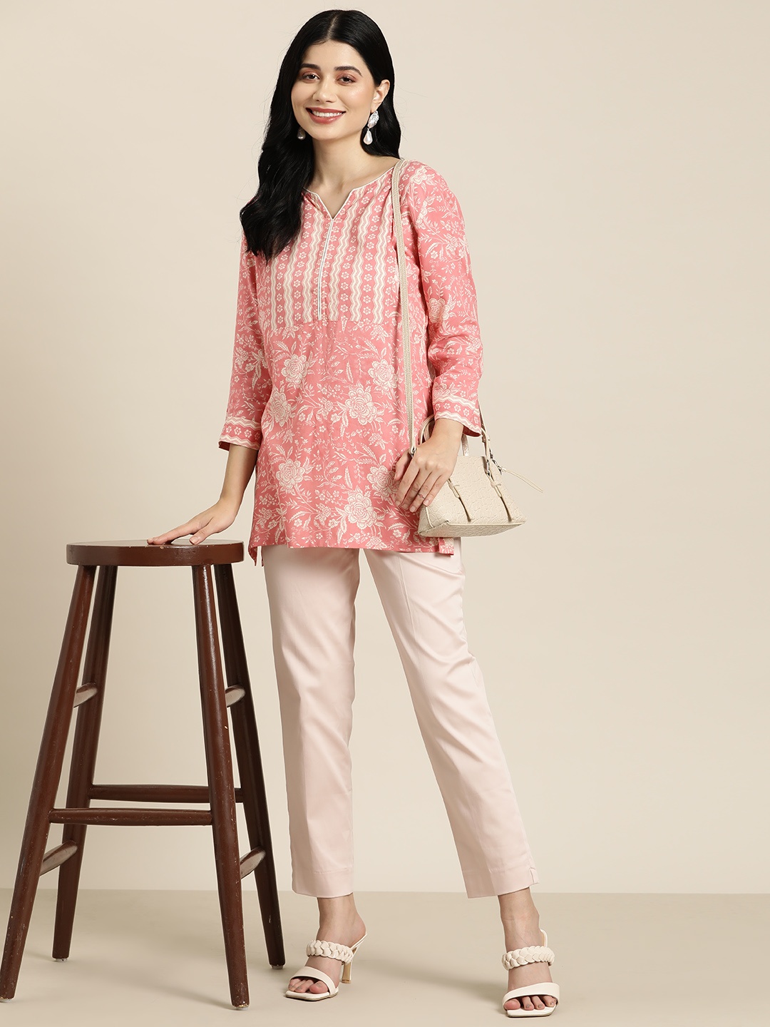 

HERE&NOW Floral Print Kurti, Pink