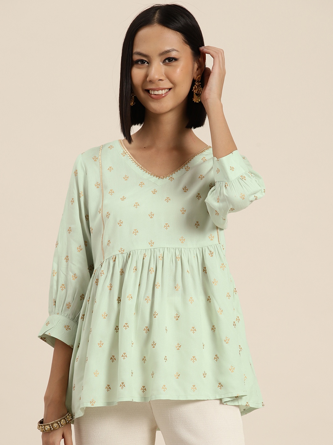 

HERE&NOW Ethnic Motifs Foil Printed V-Neck Gotta Patti Gotta Patti Pleated Kurti, Sea green