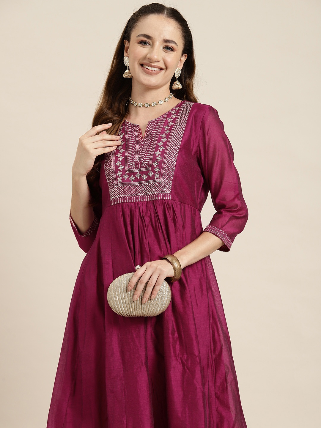 

HERE&NOW Women Embroidered Sequinned Kurta, Pink