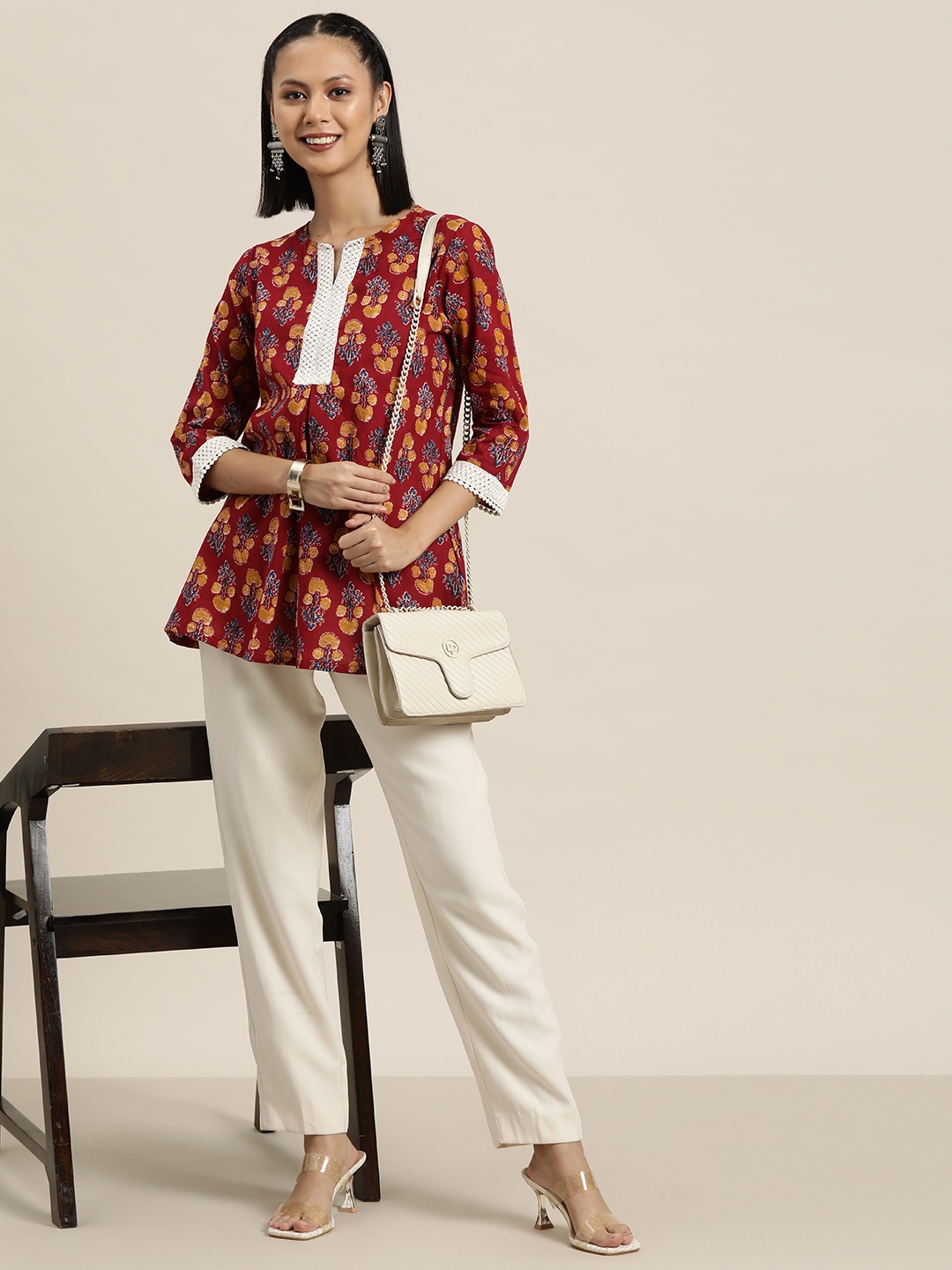 

HERE&NOW Ethnic Motifs Printed Short Kurti, Red