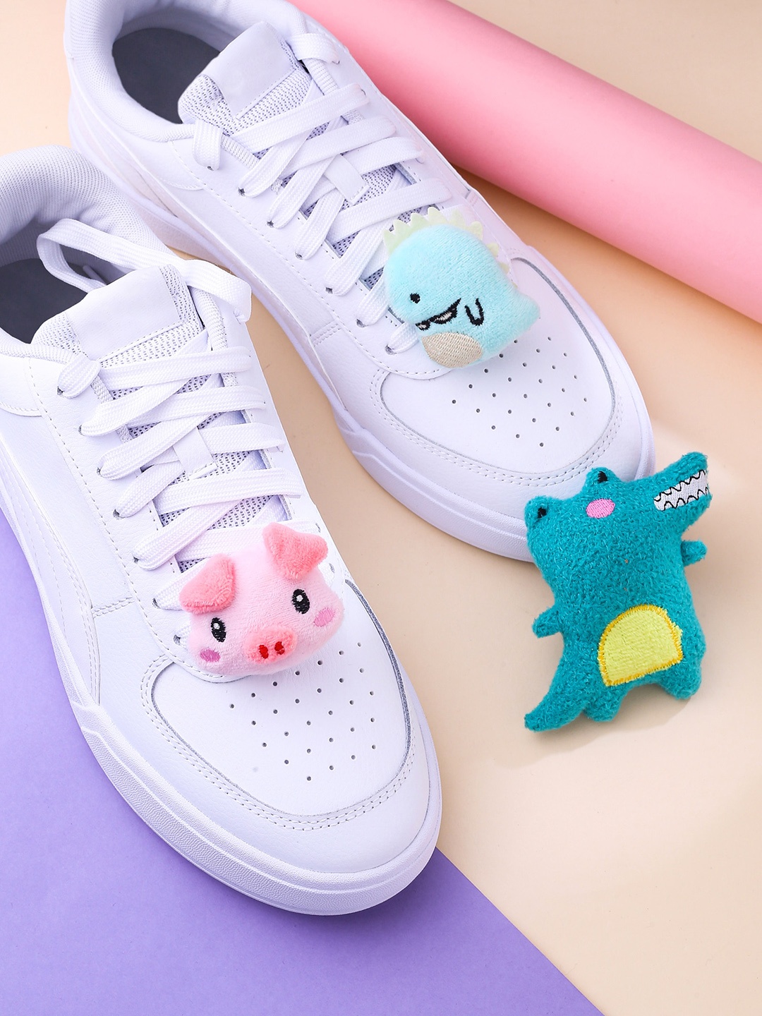 

Melbees by Yellow Chimes Cute Characters Design Shoelace Charms Set, Multi