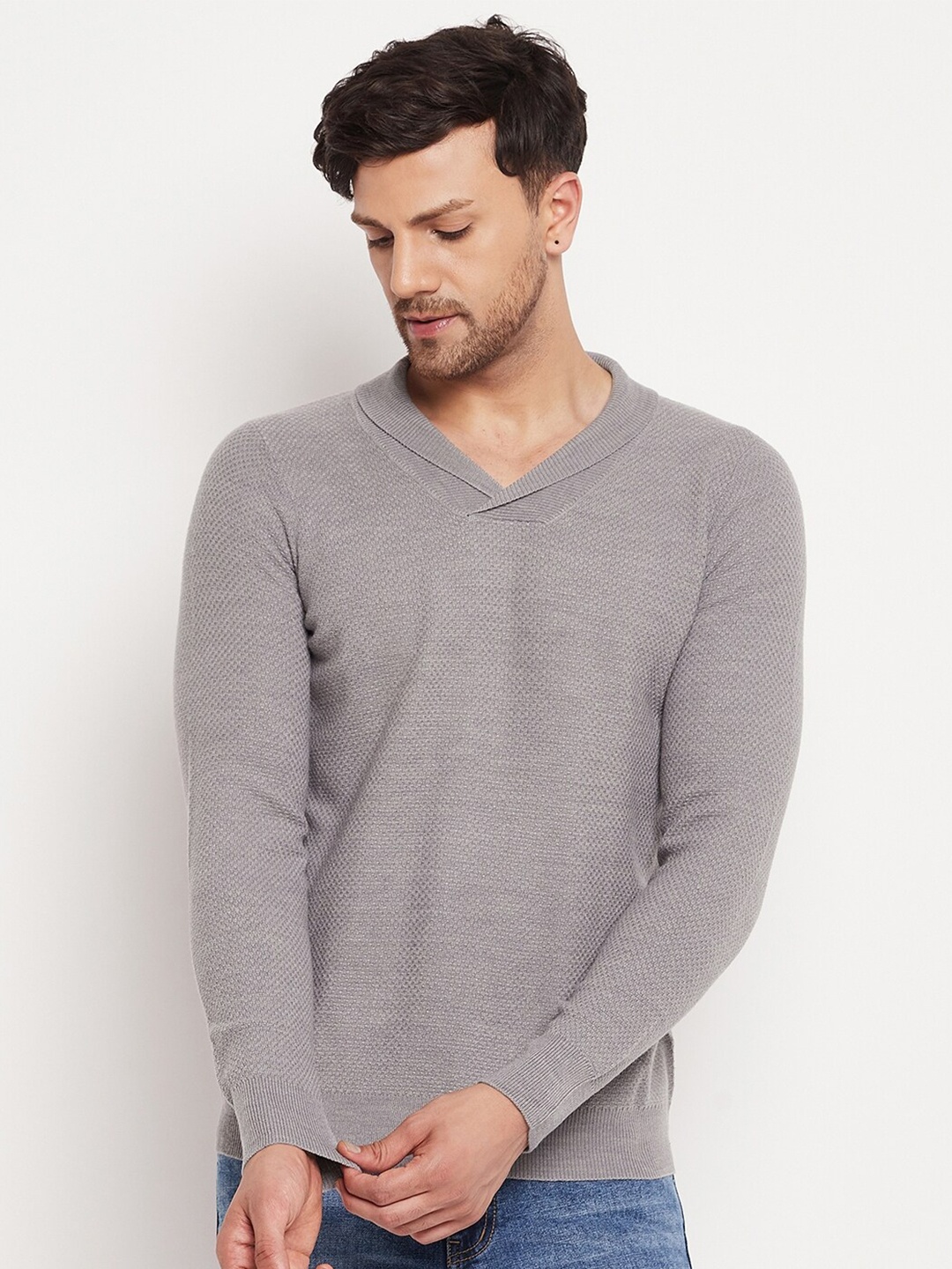 

CAMLA Self Design V-Neck Acrylic Pullover, Grey