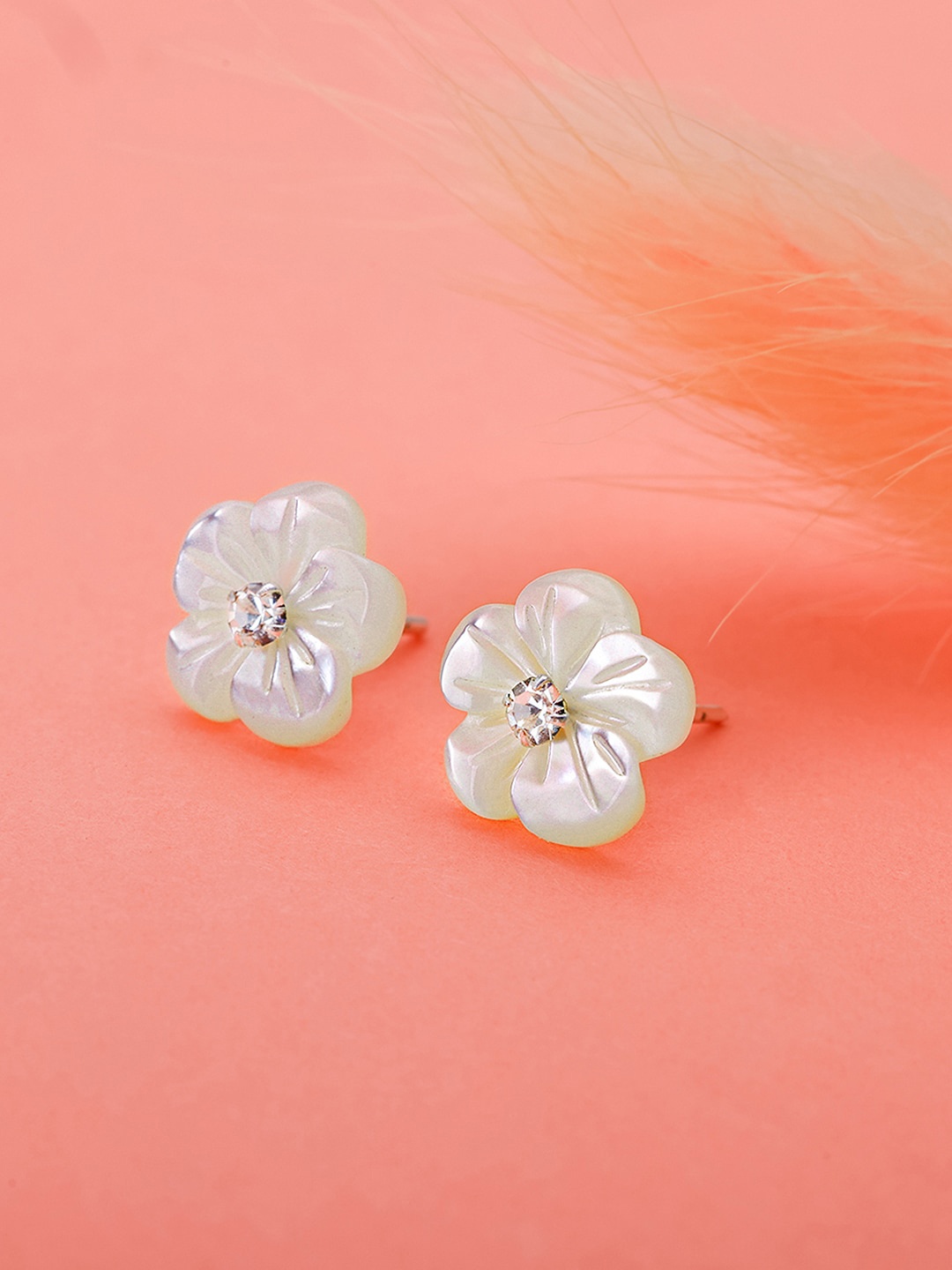 

GIVA 925 Sterling Silver Rhodium-Plated Contemporary Studs Earrings