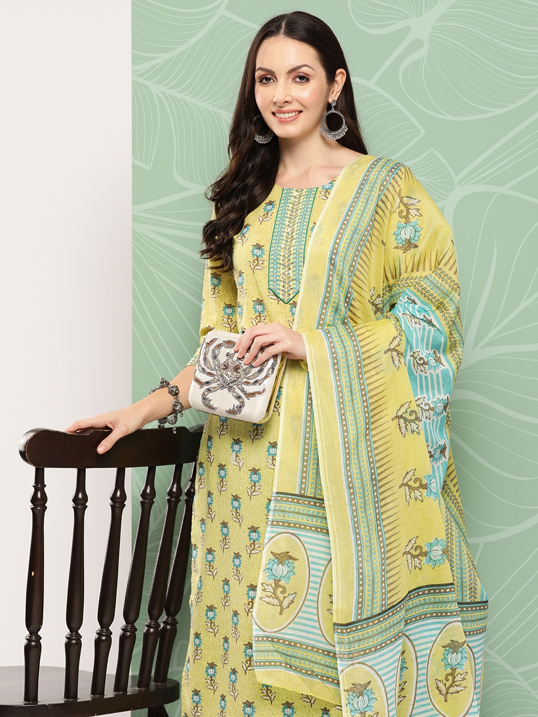 

Yufta Women Floral Printed Regular Pure Cotton Kurta with Trousers & With Dupatta, Olive