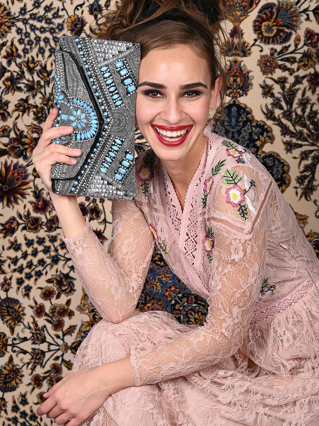 

ODETTE Embellished Envelope Clutch With Wrist Loop, Grey
