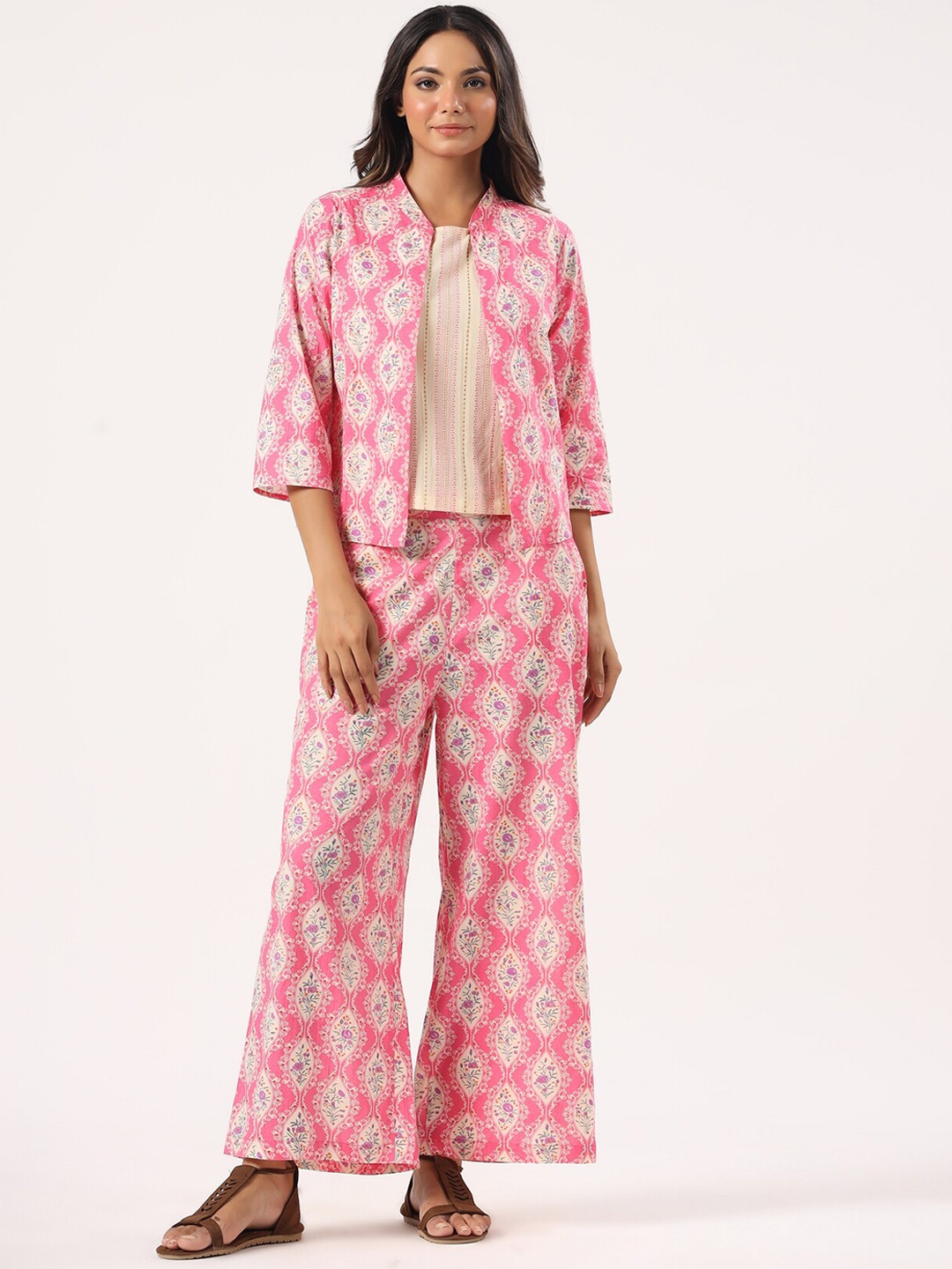 

JISORA Pink Floral Printed Pure Cotton Co-Ords With Shrug