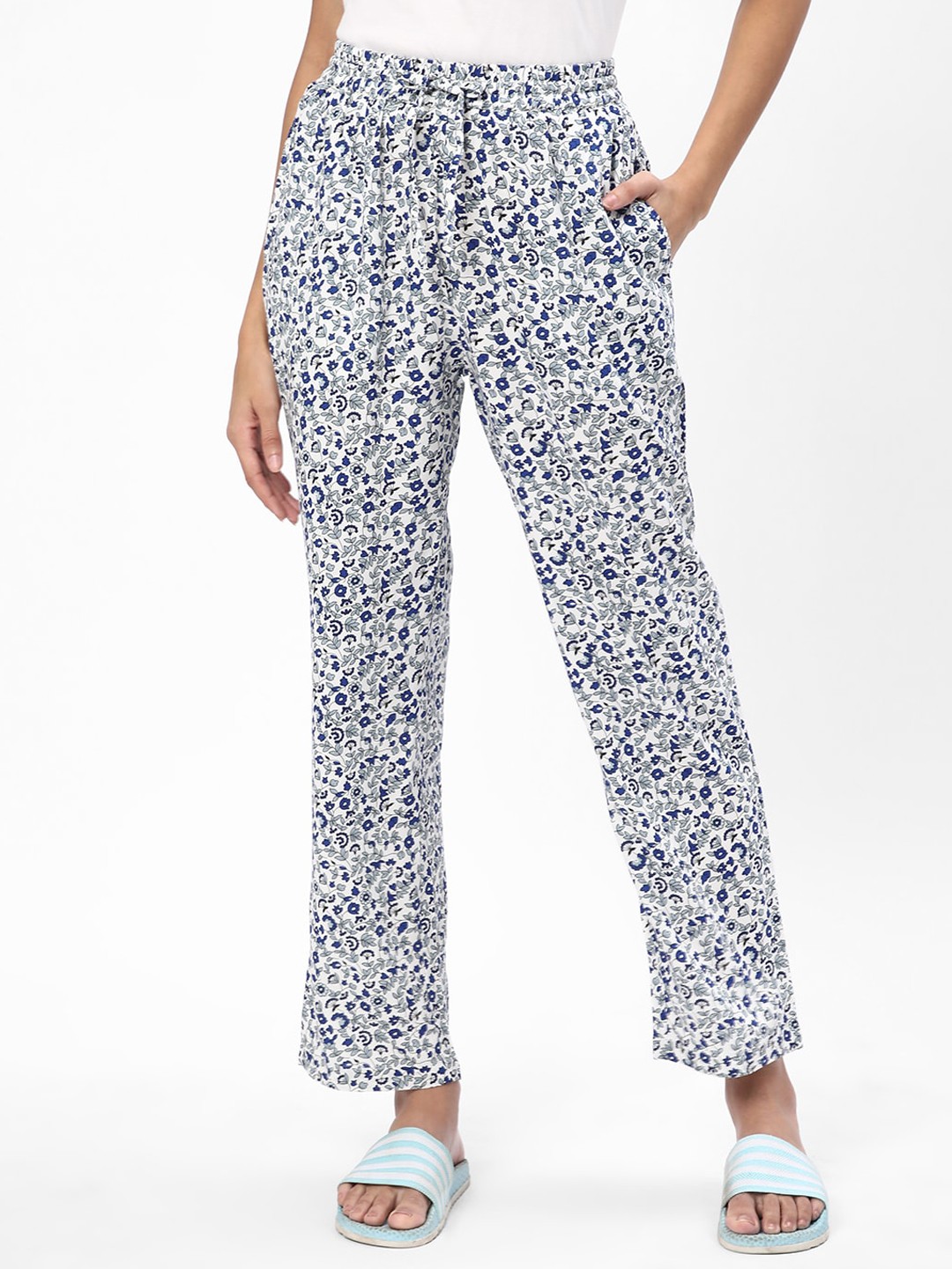 

R&B Floral Printed Lounge Pant, Blue