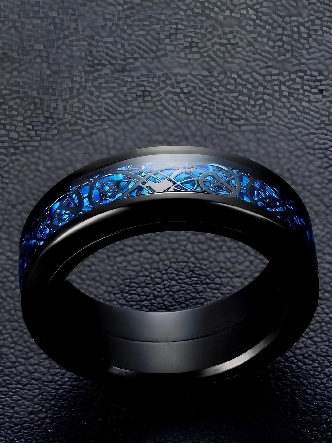 

KARISHMA KREATIONS Set Of 2 Celtic Ingraved Stainless Steel Dragon Rings, Black