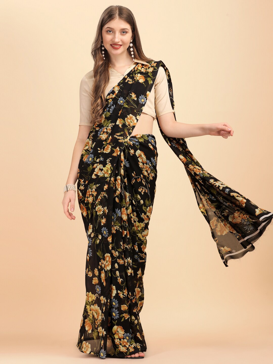 

Ishin Floral Printed Pure Georgette Saree, Black