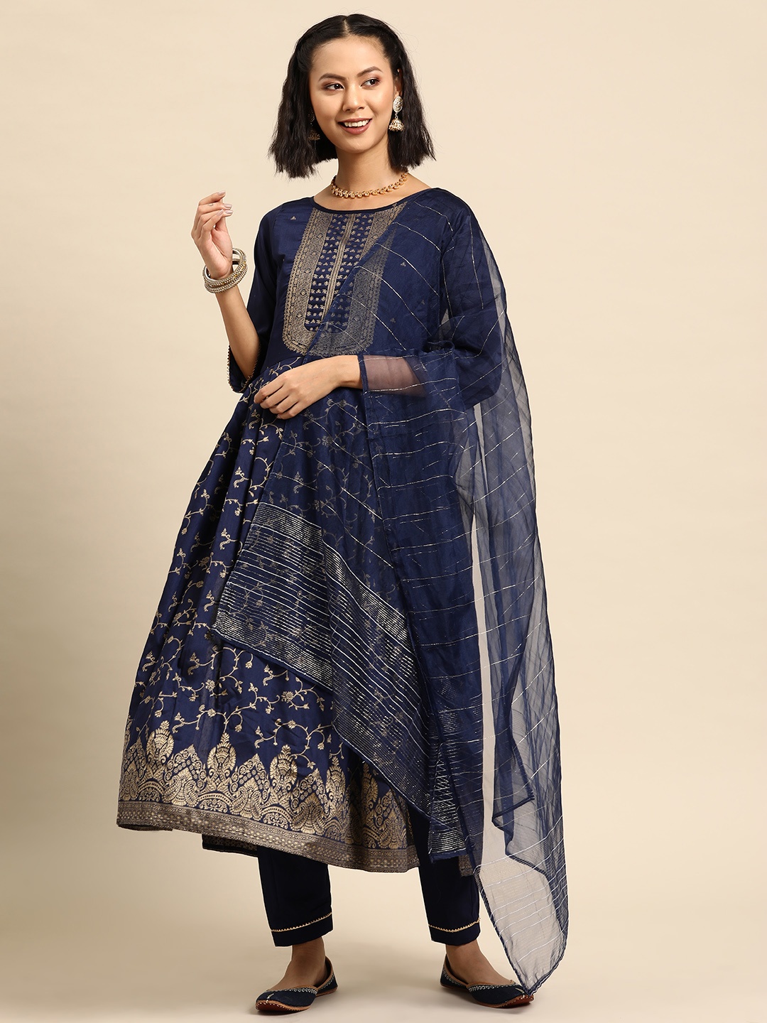 

Sangria Women Ethnic Motifs Pleated Chanderi Silk Kurta with Trousers & Dupatta, Navy blue