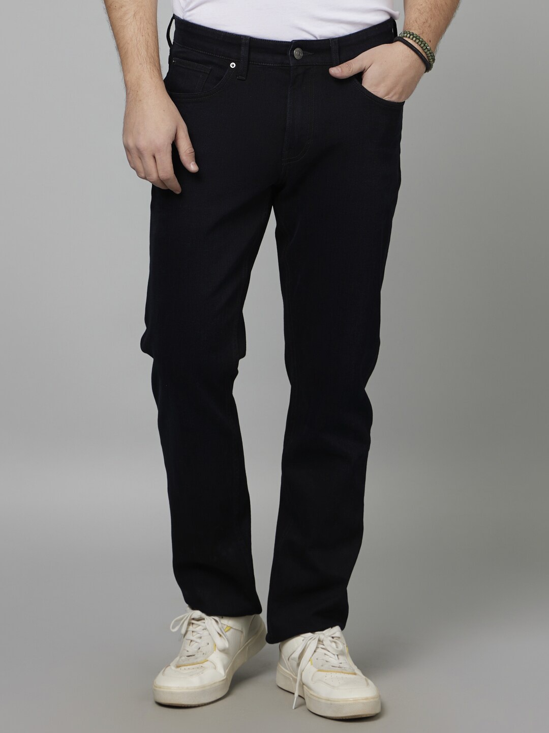 

Celio Men Blue Jean Highly Distressed Stretchable Cotton Jeans