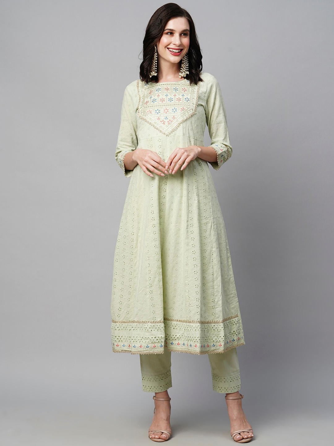 

HEEPOSH Self Design Pure Cotton Anarkali Kurta & Trousers With Dupatta, Green