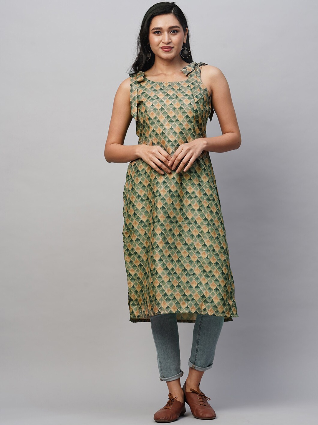 

HEEPOSH Abstract Printed Shoulder Straps Sleeveless Tie Ups Detail Silk A-Line Kurta, Green