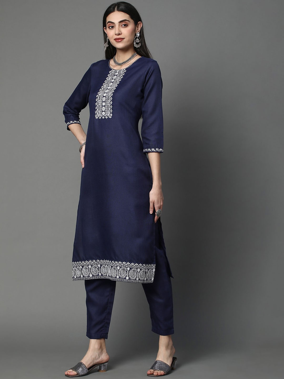 HEEPOSH Ethnic Motifs Embroidered Kurta With Trousers & Dupatta, Blue