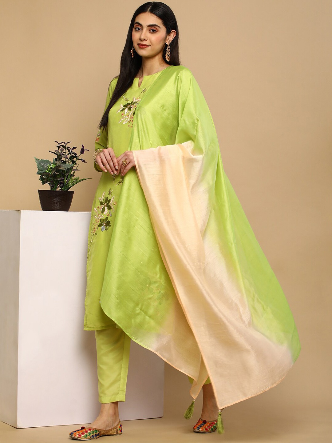 

HEEPOSH Floral Embroidered Kurta & Trousers With Dupatta, Green