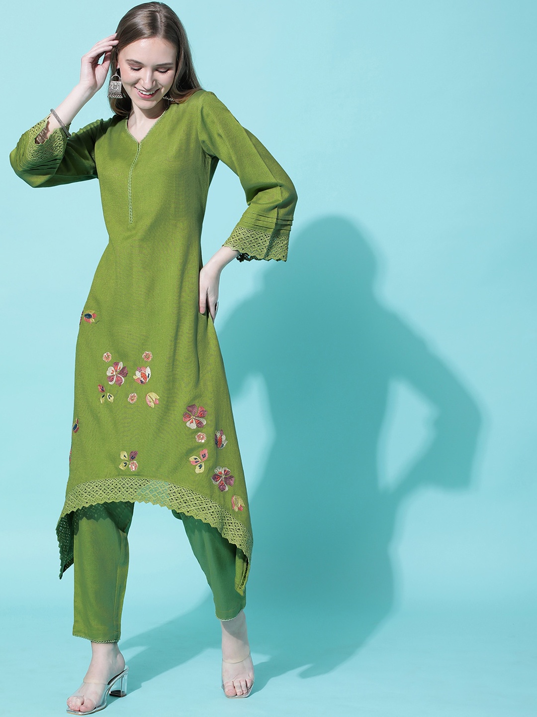 

HEEPOSH Floral Embroidered A-Line Kurta With Trousers & Dupatta, Green