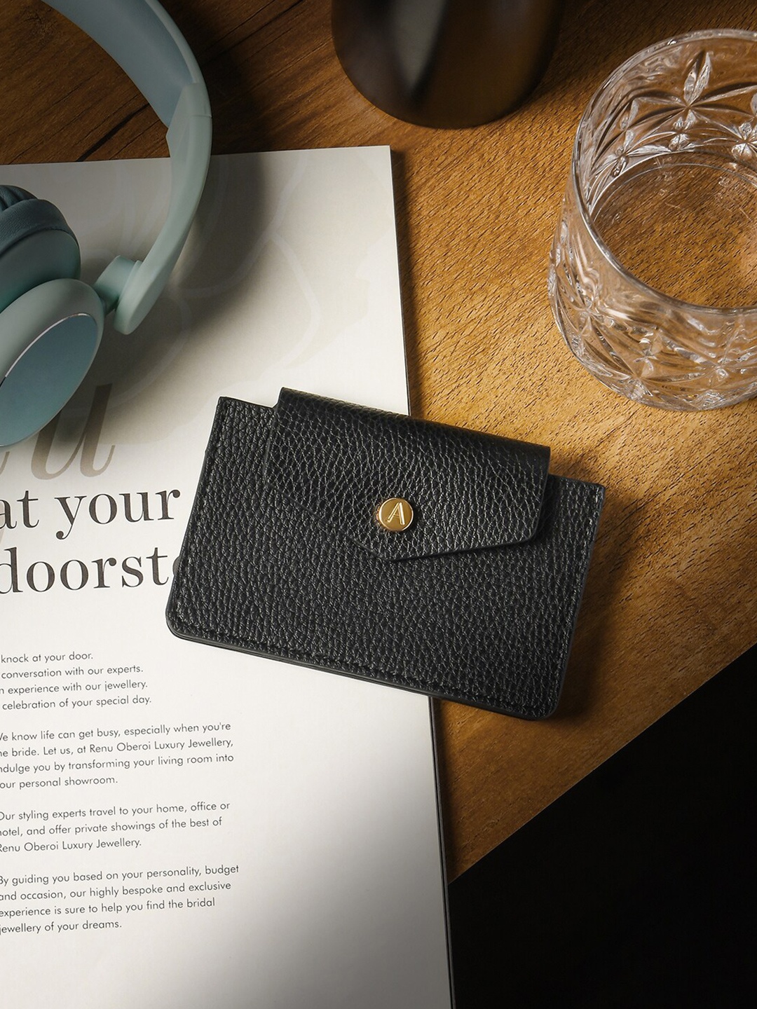 

Accessorize London Women Faux Leather Triple Cardholder, Black