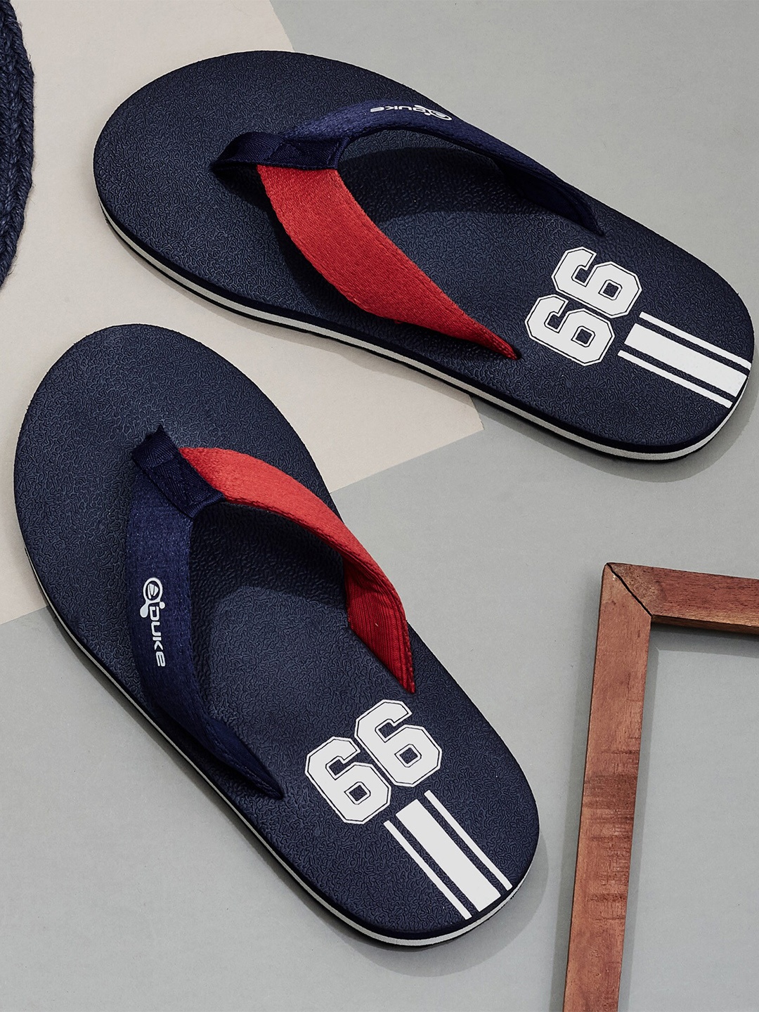 

Duke Men Colourblocked Thong Flip-Flops, Navy blue
