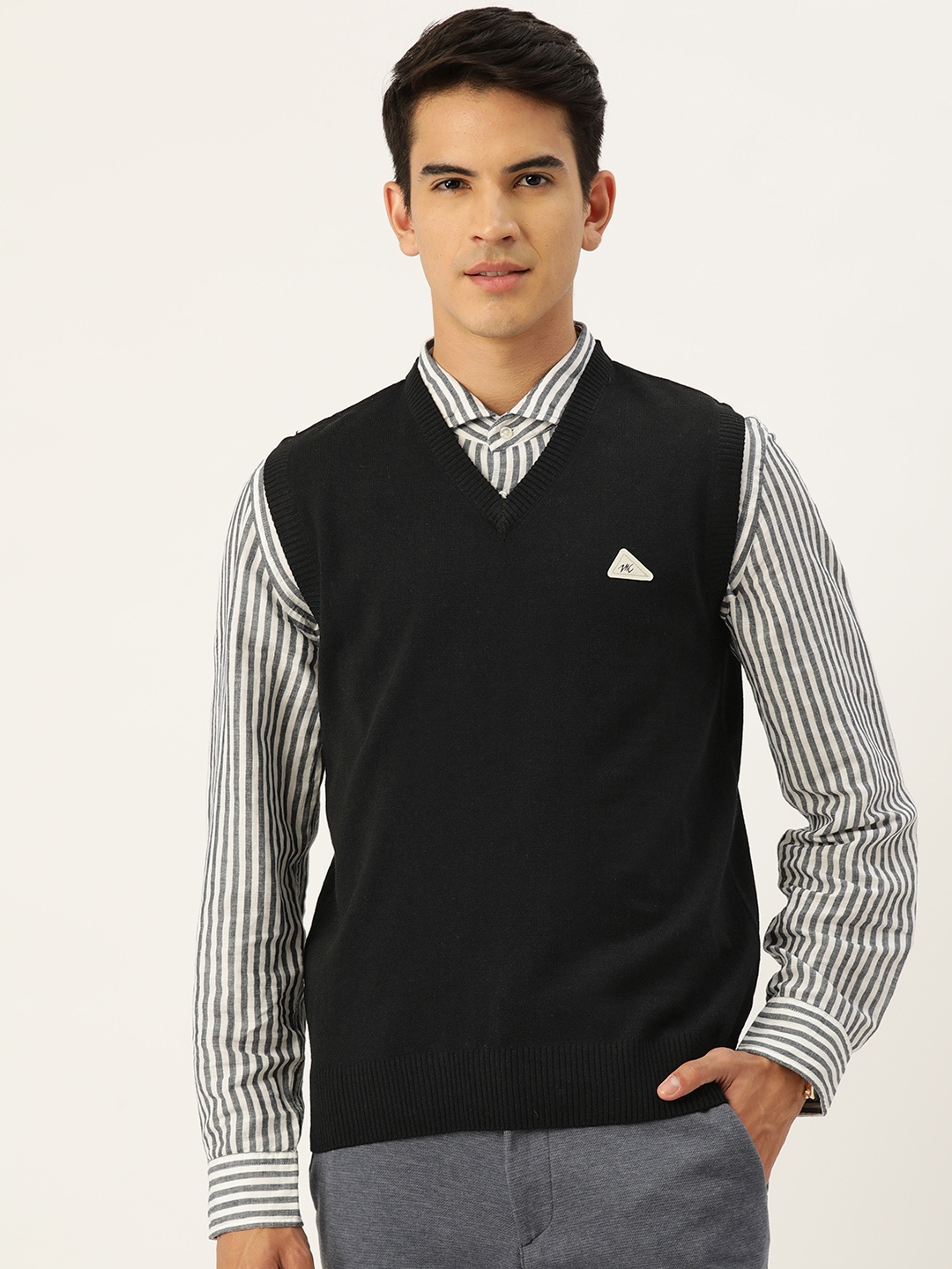 

Monte Carlo Fine Knit Sweater Vest, Black