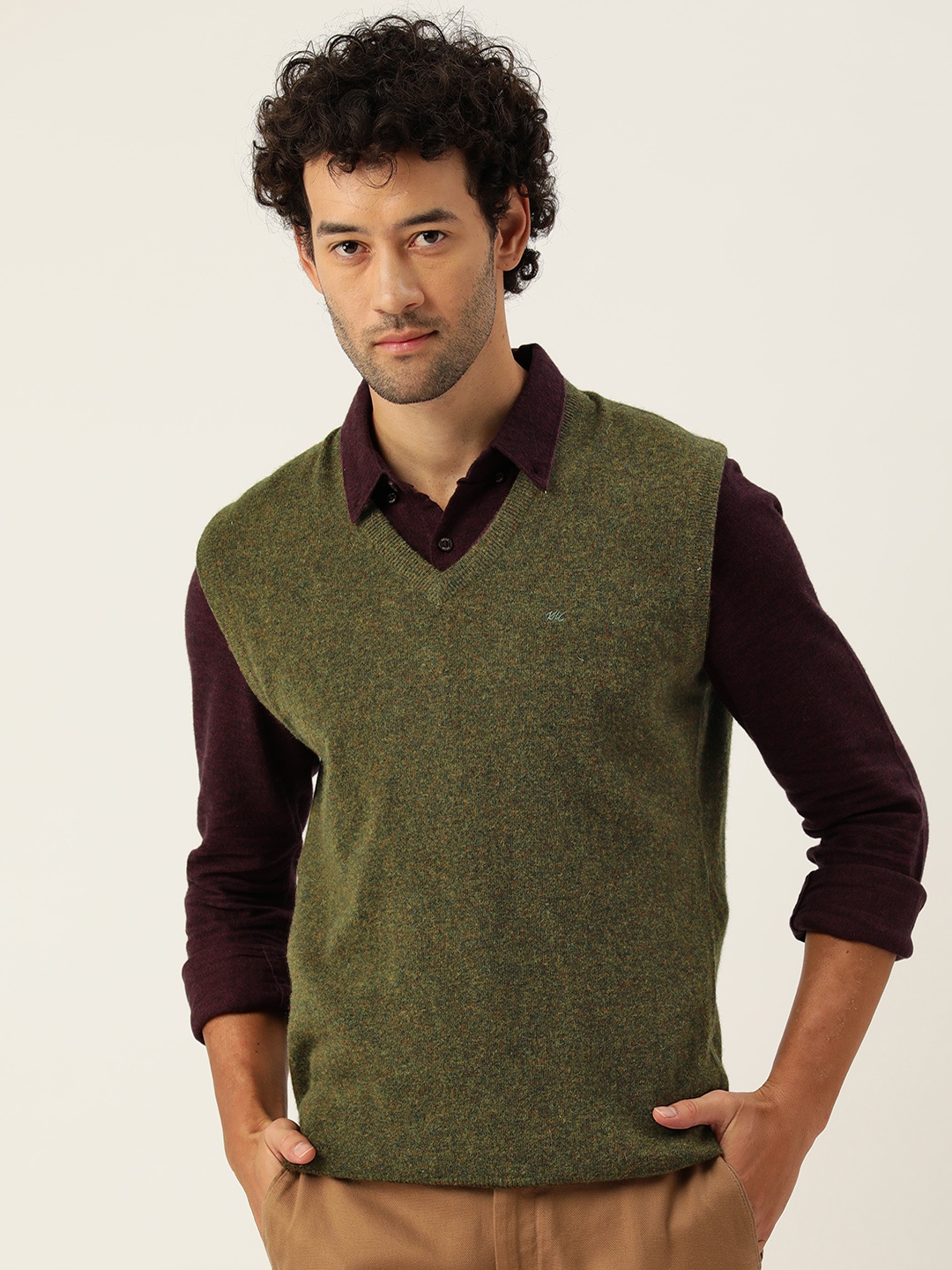 

Monte Carlo Men Solid Sweater Vest, Olive