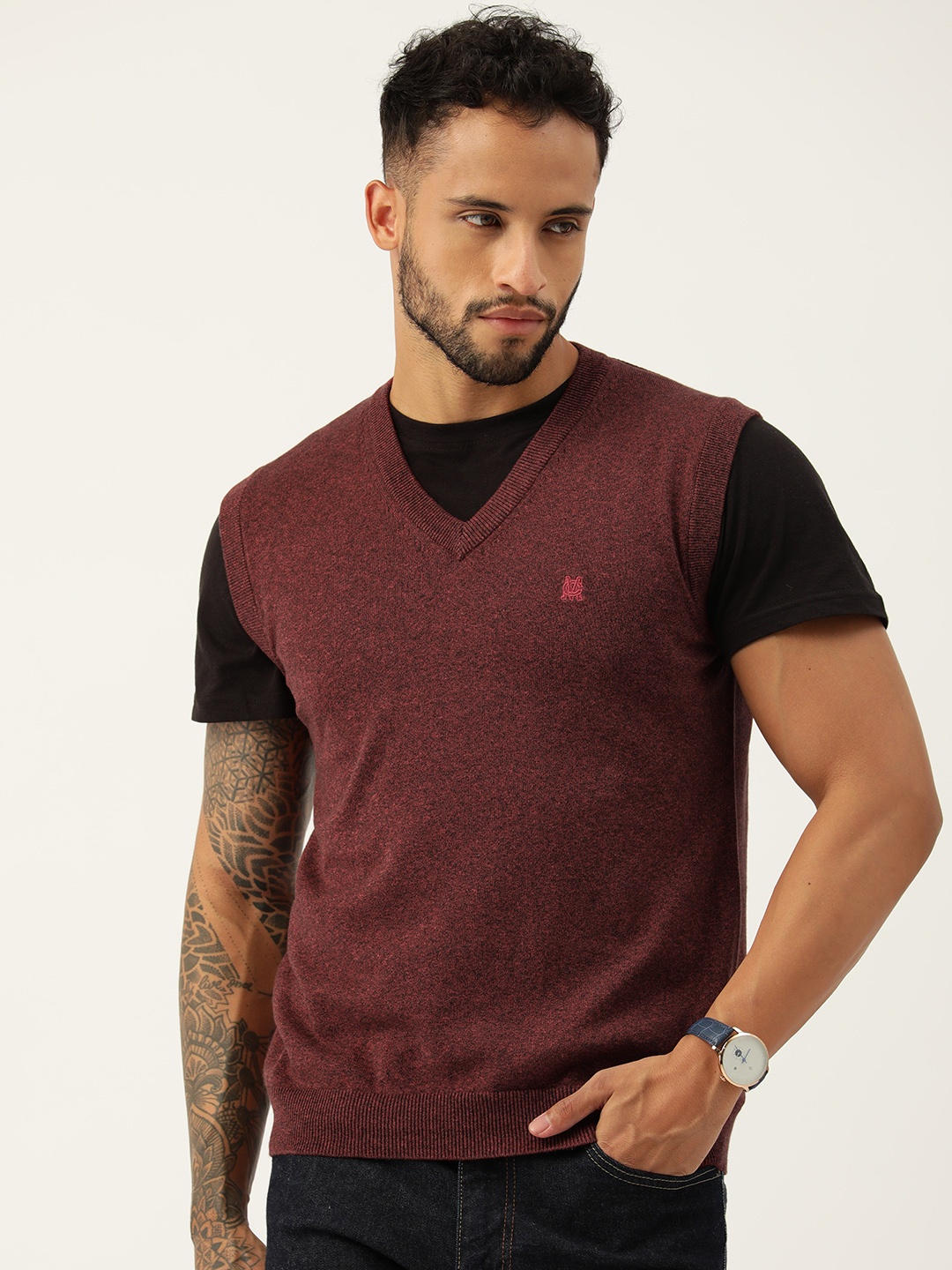 

Monte Carlo Solid Minimal Logo Embroidered Pure Cotton Sweater Vest, Maroon