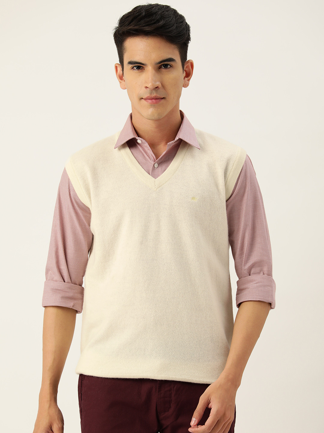 

Monte Carlo Men Solid Sweater Vest, Off white