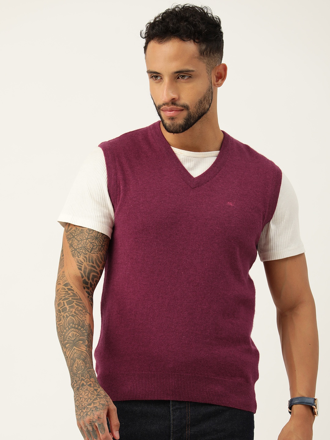 

Monte Carlo Men Solid Sweater Vest, Maroon