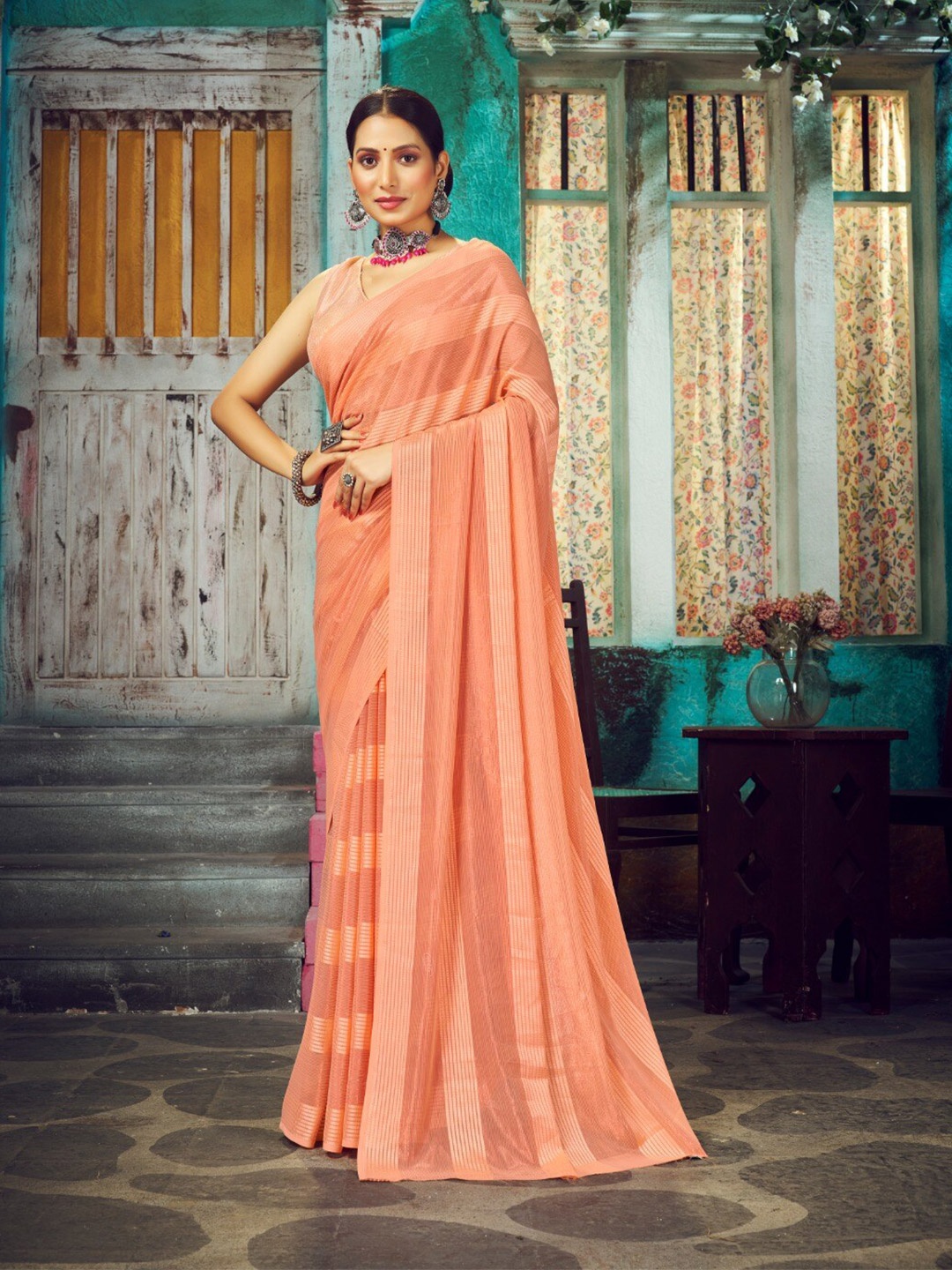 FLOURIOUS Striped Banarasi Saree, Peach