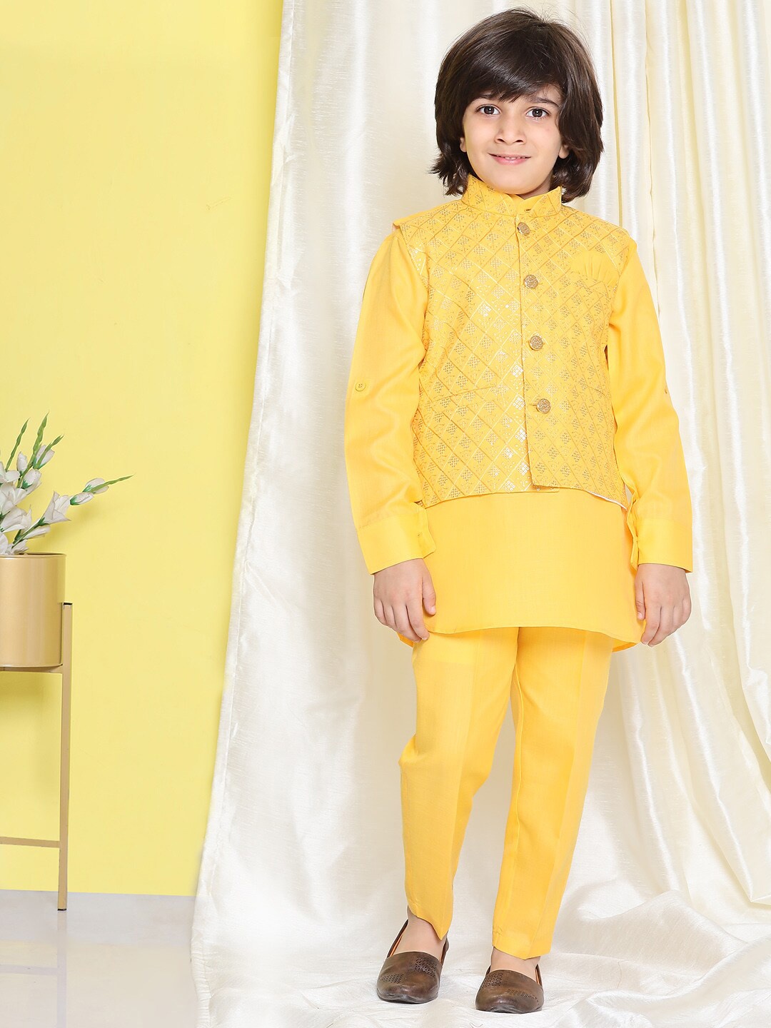 

Aj DEZInES Boys Band Collar Pure Cotton Straight Kurta & Trousers with Nehru jacket, Mustard