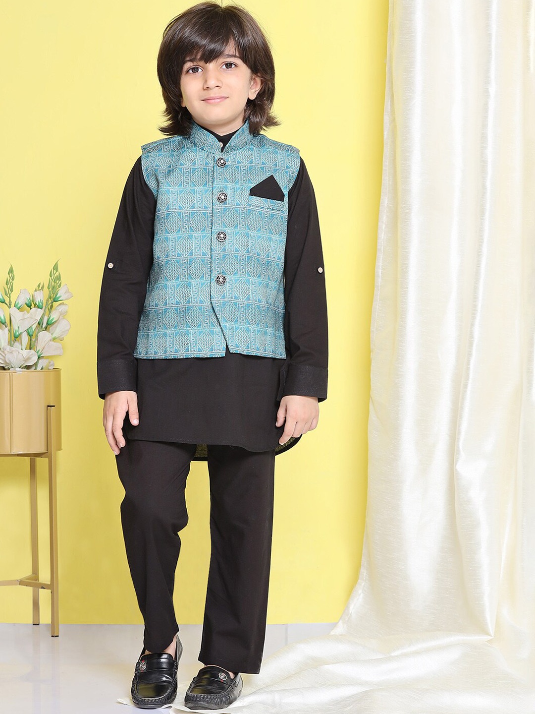

Aj DEZInES Boys Band Collar Pure Cotton Kurta With Trousers & Waistcoat, Black