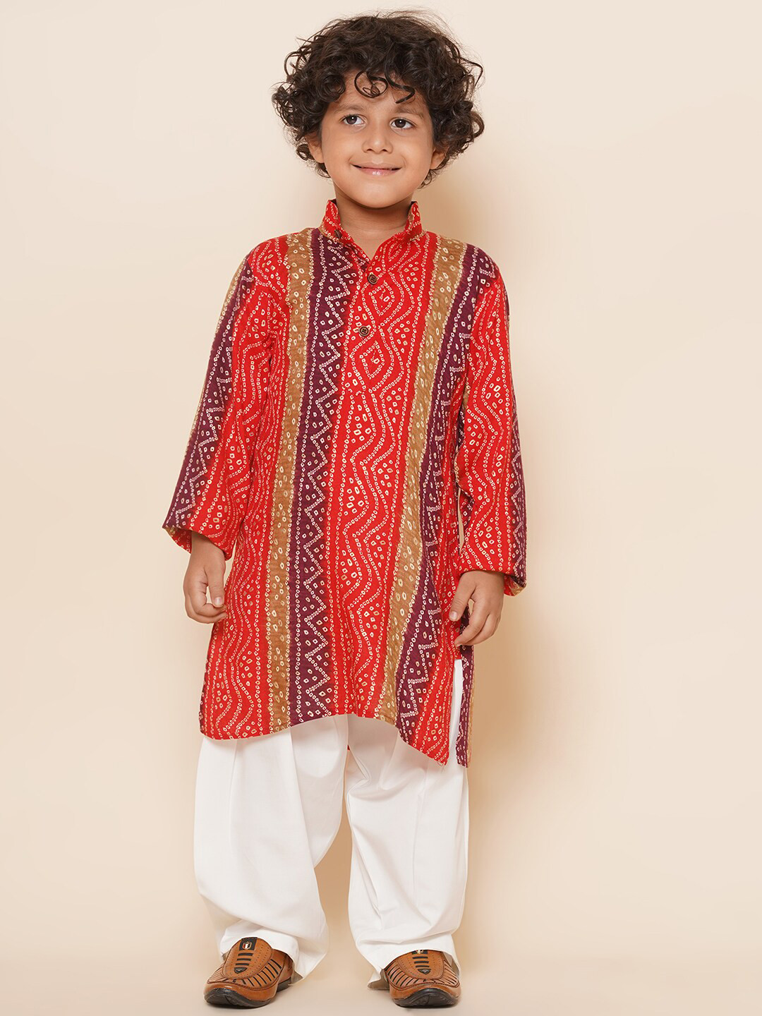 

Aj DEZInES Boys Bandhani Printed Regular Pure Cotton Kurta With Salwar, Red
