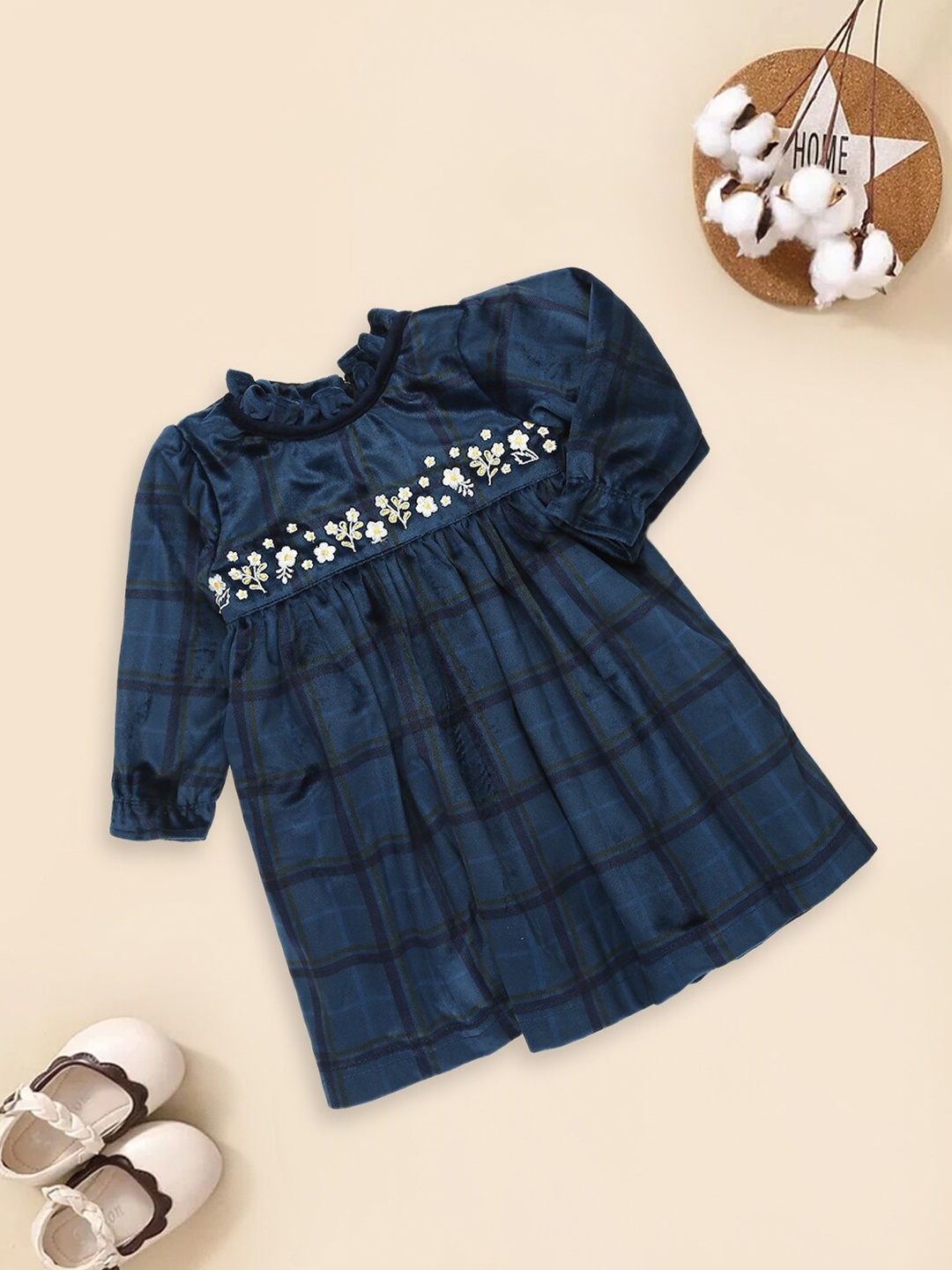 

MeeMee Infant Girls Checked Puff Sleeves Cotton Fit & Flare Dress, Navy blue