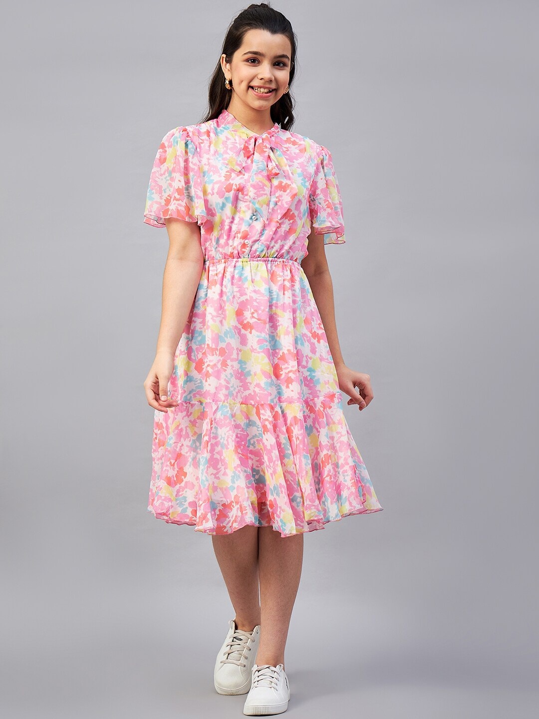 

Antheaa Girls Pink Abstract Printed Flared Sleeve Gathered Tiered Fit & Flare Midi Dress