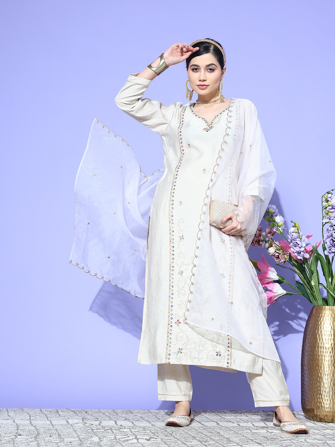 

SheWill Women Floral Embroidered Regular Sequined Kurta With Trousers & Dupatta, Off white