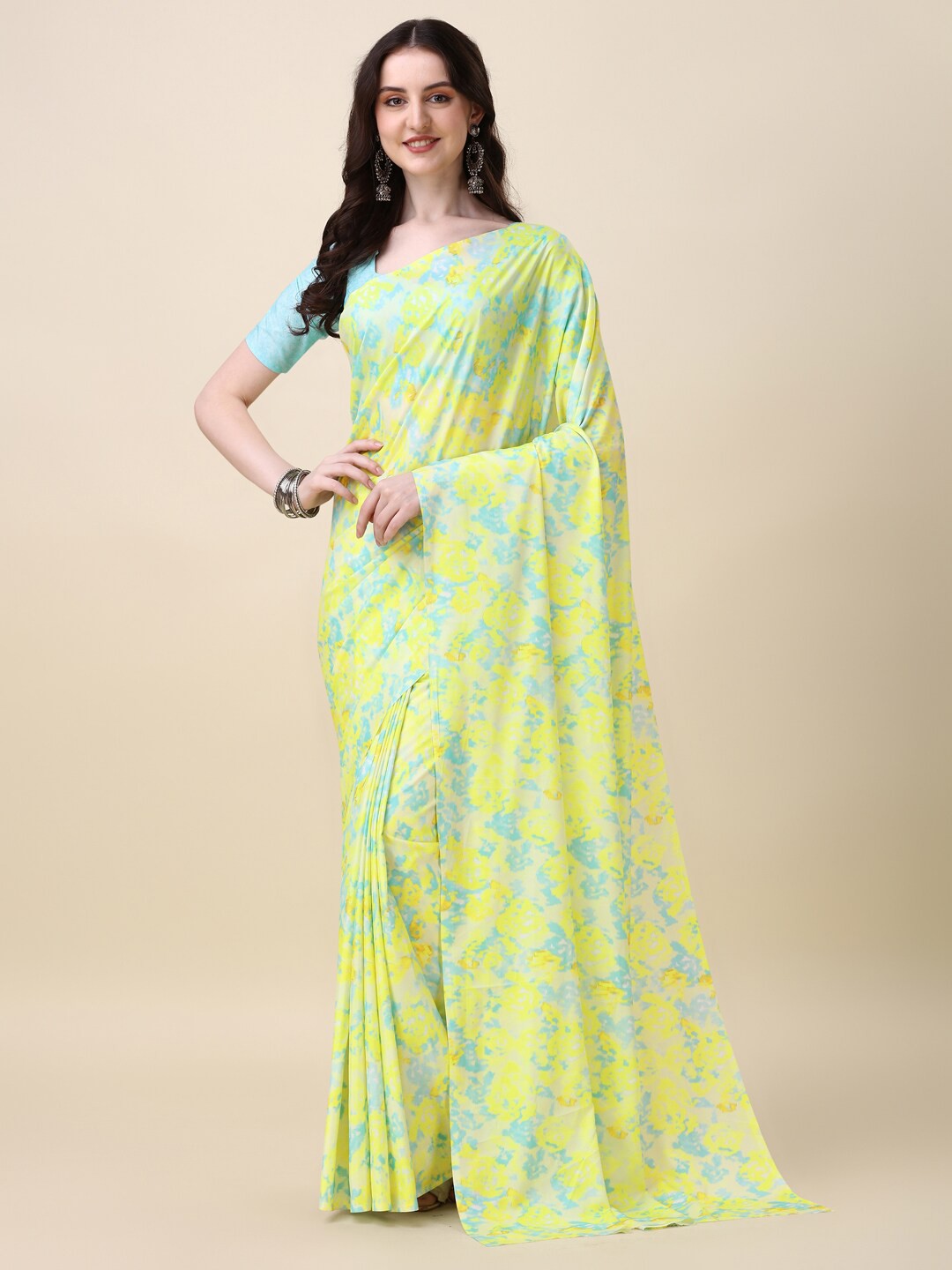 

Dori Abstract Printed Saree, Yellow