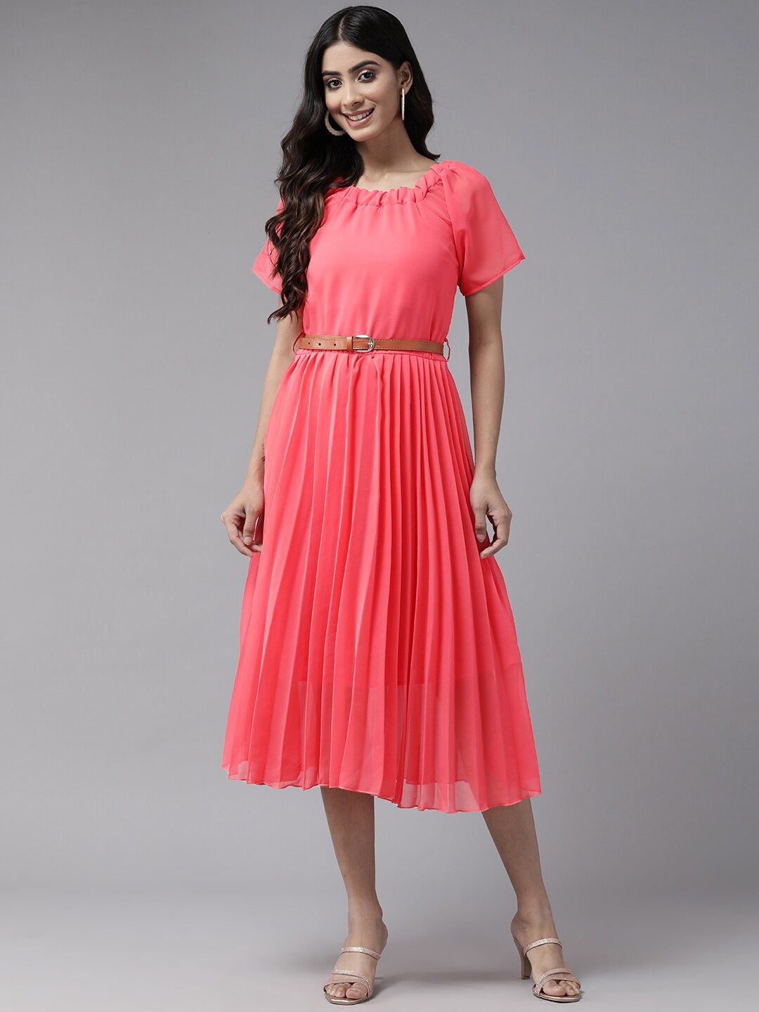 

BAESD Gathered Detailed Round Neck Extended Sleeves A-Line Dress, Red