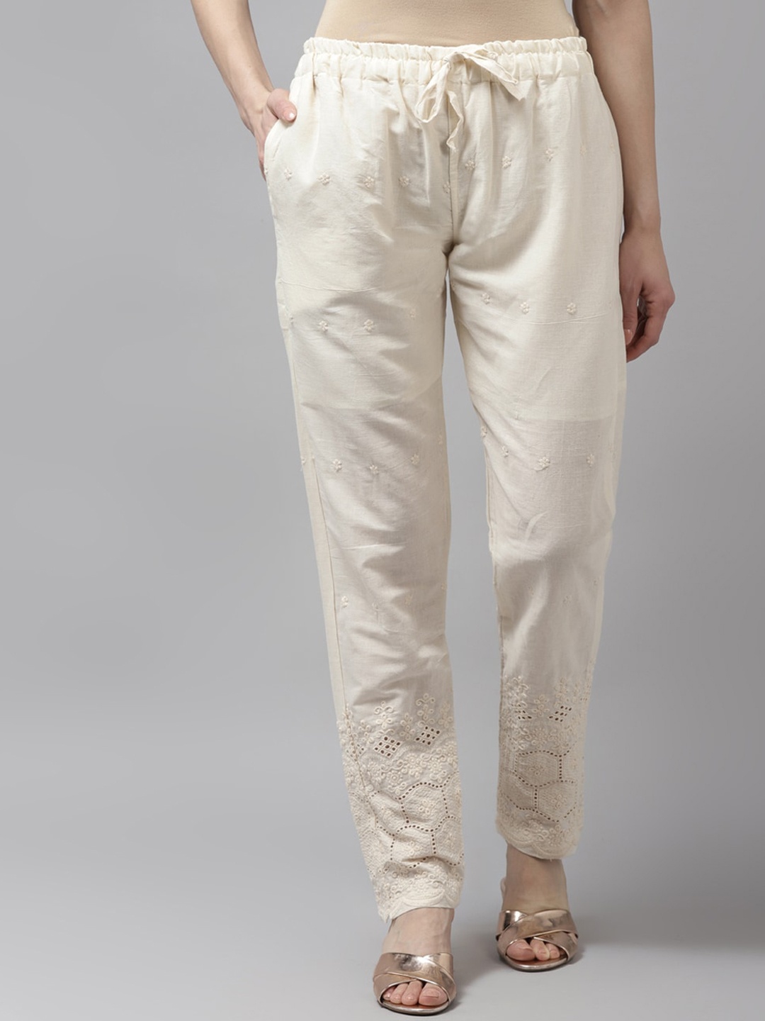 

BAESD Tailored Women Mid-Rise Regular Cotton Trousers, Cream