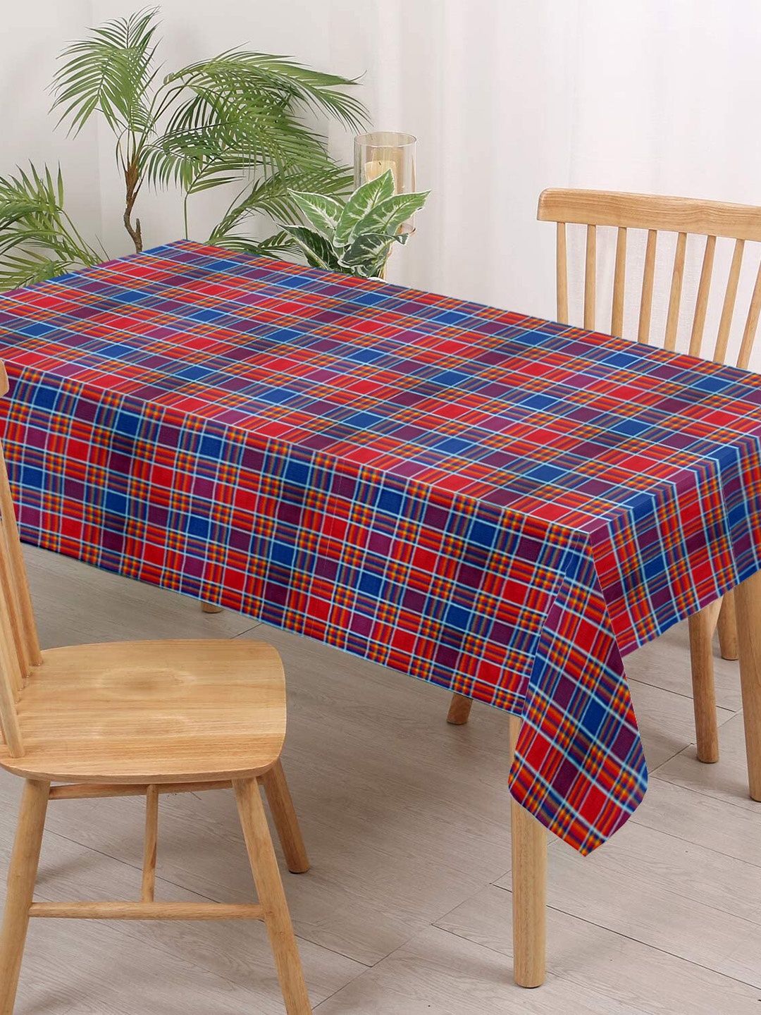 

Lushomes Red & Blue Checked Pure Cotton 6-Seater Rectangular Table Cover